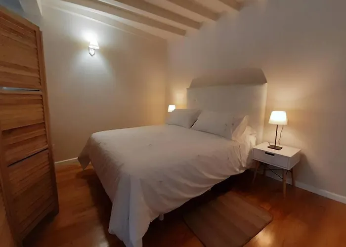 Apartamento Parque De Bonaval شقة *