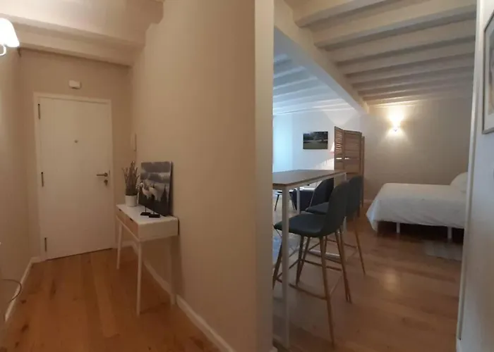 Apartamento Parque De Bonaval Σαντιάγο ντε Κομποστέλα